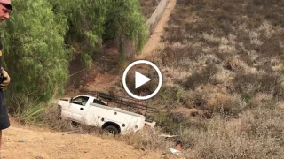 Roy's Towing JunkYard in Thousand Oaks (CA) - photo 2