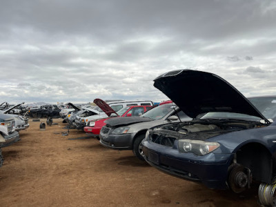 LKQ Pick Your Part - Hesperia JunkYard in Hesperia (CA) - photo 2