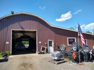 Town & county Auto Parts JunkYard in Ann Arbor (MI) - photo 3