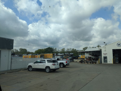 Weller Self-Serve JunkYard in Wyoming (MI) - photo 3