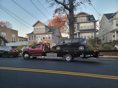 FB Towing JunkYard in Alexandria (VA) - photo 4