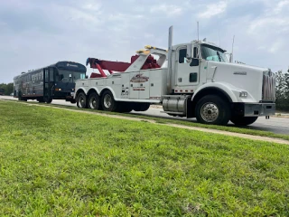 A's Affordable Towing and Roadside Assistance JunkYard in Alexandria (VA) - photo 4