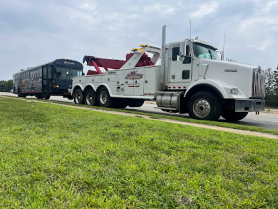 A's Affordable Towing and Roadside Assistance JunkYard in Alexandria (VA) - photo 4