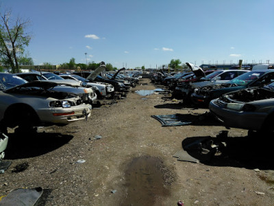 Colorado Auto & Parts Inc. JunkYard in Englewood (CO) - photo 2