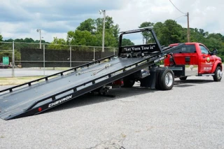 Vern’s Wrecker & Recovery Service JunkYard in Augusta (GA) - photo 4