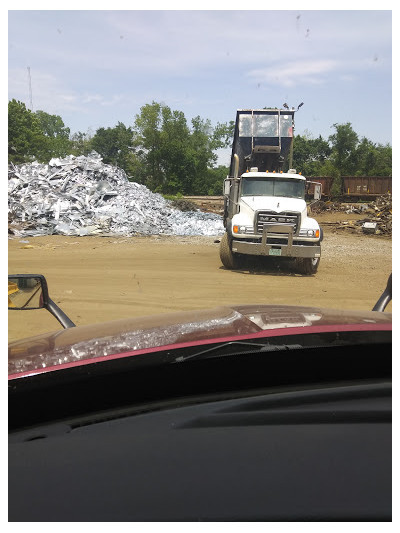 Schnitzer Steel JunkYard in Columbus (GA) - photo 2