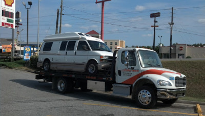 Ackerman Wrecker Services JunkYard in Macon (GA) - photo 4