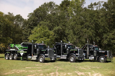 Kitchens Wrecker Services JunkYard in Macon (GA) - photo 1