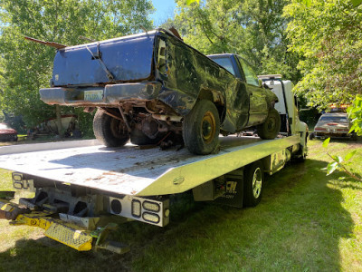 Quick Auto Recycling JunkYard in Elgin (IL) - photo 4