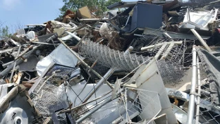 Berlinsky Scrap Corp. JunkYard in Joliet (IL) - photo 1