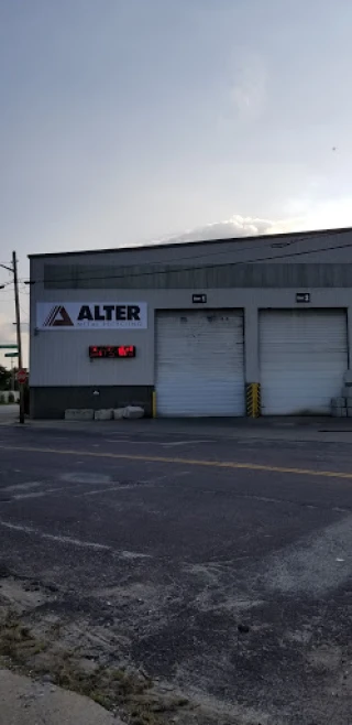 Behr Iron & Metal JunkYard in Peoria (IL) - photo 4