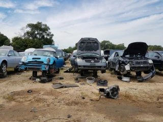 LKQ Pick Your Part - Rockford JunkYard in Rockford (IL) - photo 2