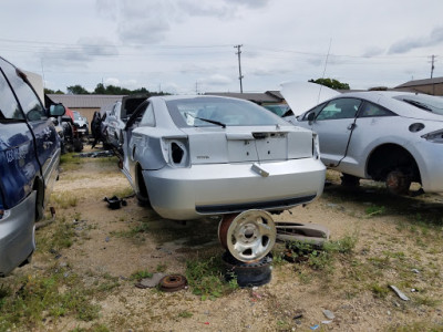 LKQ Pick Your Part - Rockford JunkYard in Rockford (IL) - photo 3