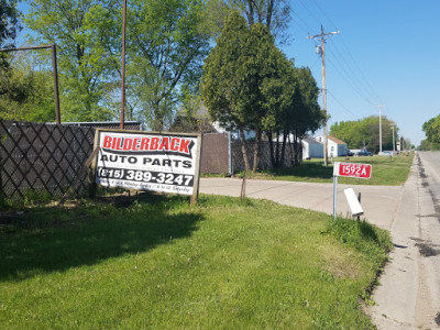 Bilderback's Auto Parts Inc JunkYard in South Beloit (IL) - photo 1