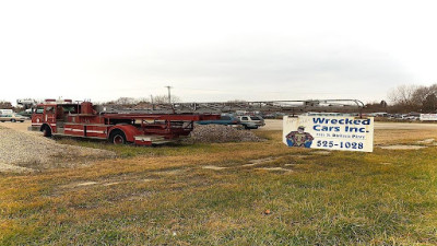 Wrecked Cars Inc. JunkYard in Springfield (IL) - photo 1