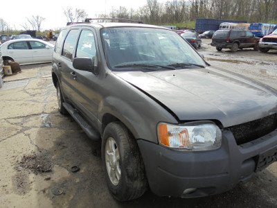 Nevill's Auto Salvage JunkYard in Springfield (IL) - photo 3