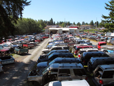 Al's Lynnwood Truck Parts JunkYard in Lake Stickney (WA) - photo 1