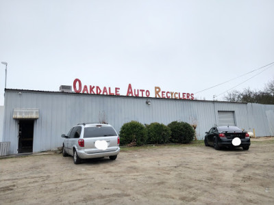 Oakdale Auto Recyclers JunkYard in Oakdale (CA) - photo 1