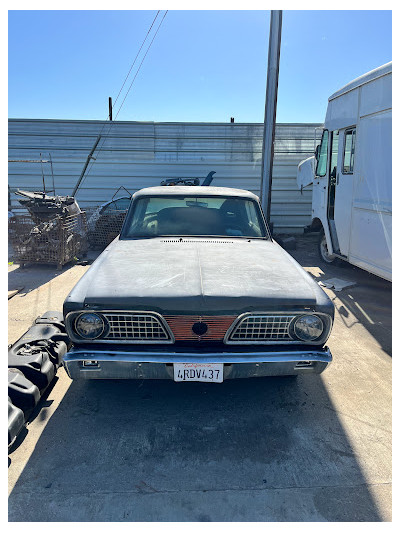 Oakdale Auto Recyclers JunkYard in Oakdale (CA) - photo 3