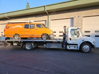 Triple J Towing JunkYard in Vancouver (WA) - photo 2