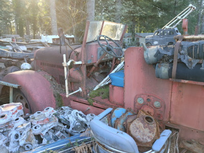 Wildcat Auto Wrecking JunkYard in Sandy (OR) - photo 2