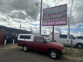 Richi's Salem Auto Wreckers LLC JunkYard in Salem (OR) - photo 2