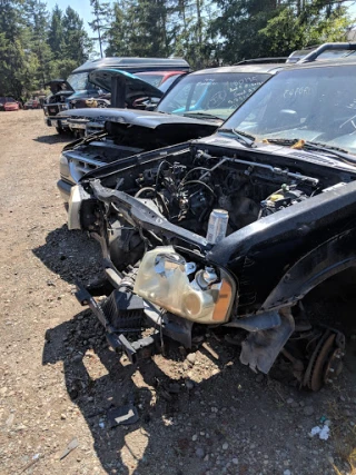 Nisqually Auto Wrecking JunkYard in Lacey (WA) - photo 2