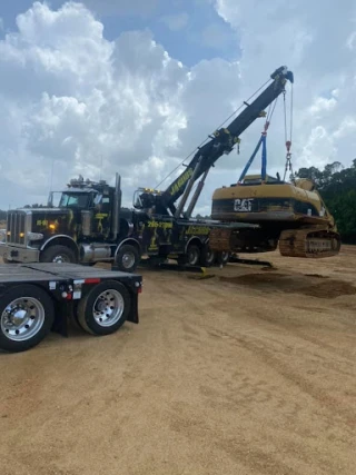 Jacobs Towing, LLC JunkYard in Montgomery (AL) - photo 2