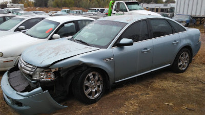 Crossroads Towing and Salvage, LLC JunkYard in Caldwell (ID) - photo 3