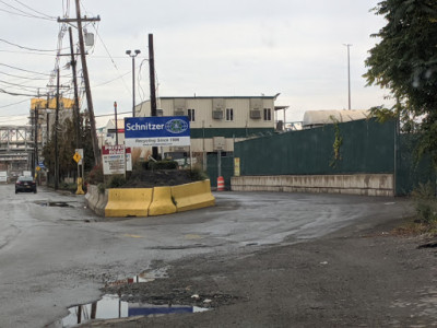 Schnitzer Northeast JunkYard in Everett (MA) - photo 4