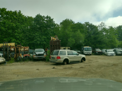 Brookside Auto Parts Inc JunkYard in Orange Township (MA) - photo 4