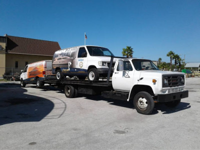 Cash for all junk cars and trucks inc JunkYard in Clearwater (FL) - photo 1