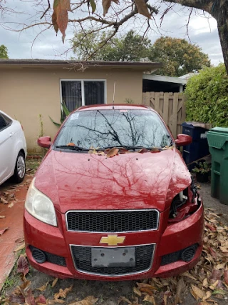 Miami Auto Recycling JunkYard in Hialeah (FL) - photo 3