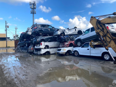 Rastro Coco Auto Parts JunkYard in Hialeah (FL) - photo 3