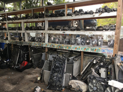 A & E Salvage JunkYard in Jacksonville (FL) - photo 1