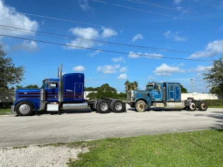 Kauff's Towing-Transportation JunkYard in Port St. Lucie (FL) - photo 4