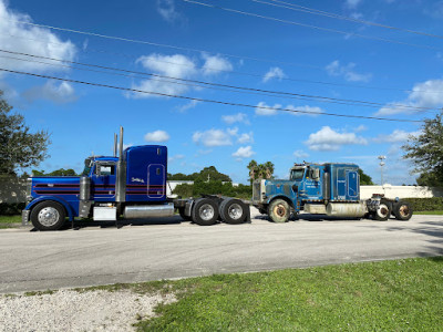 Kauff's Towing-Transportation JunkYard in Port St. Lucie (FL) - photo 4