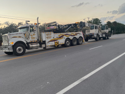 KW Wrecker Service JunkYard in Stuart (FL) - photo 2