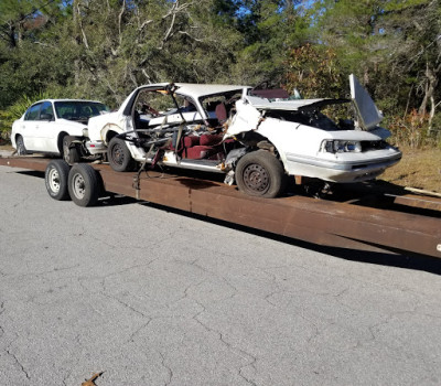 Citrus County Auto Recyclers JunkYard in Homosassa (FL) - photo 3