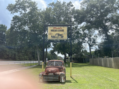 Sam's Wrecker Services JunkYard in Brooksville (FL) - photo 1