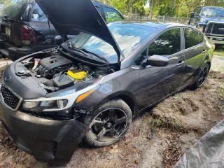 Sam's Wrecker Services JunkYard in Brooksville (FL) - photo 3