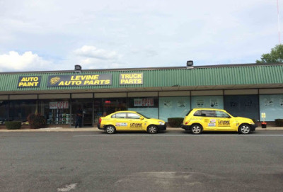 Levine Auto & Truck Parts Waterbury JunkYard in Waterbury (CT) - photo 1