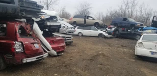 Barlow's Used Parts Inc JunkYard in Indianapolis (IN) - photo 3