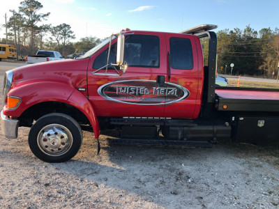 Twisted Metal Towing & Recovery JunkYard in Wilmington (NC) - photo 1