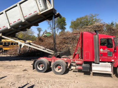 CC Recycling JunkYard in Cedar Rapids (IA) - photo 3