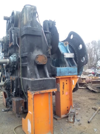 Alter Metal Recycling - Cedar Rapids JunkYard in Cedar Rapids (IA) - photo 3