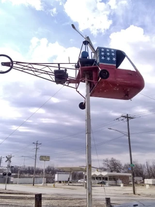 Sunset Beach Auto JunkYard in Des Moines (IA) - photo 1