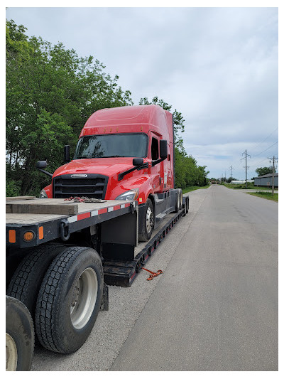 G & S Towing Service, Inc JunkYard in Des Moines (IA) - photo 1