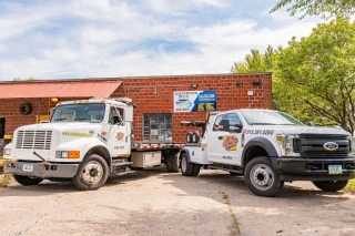 IOWA FIRST CALL TOWING