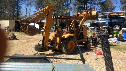 Aj & Jr's Towing JunkYard in Columbia (SC)